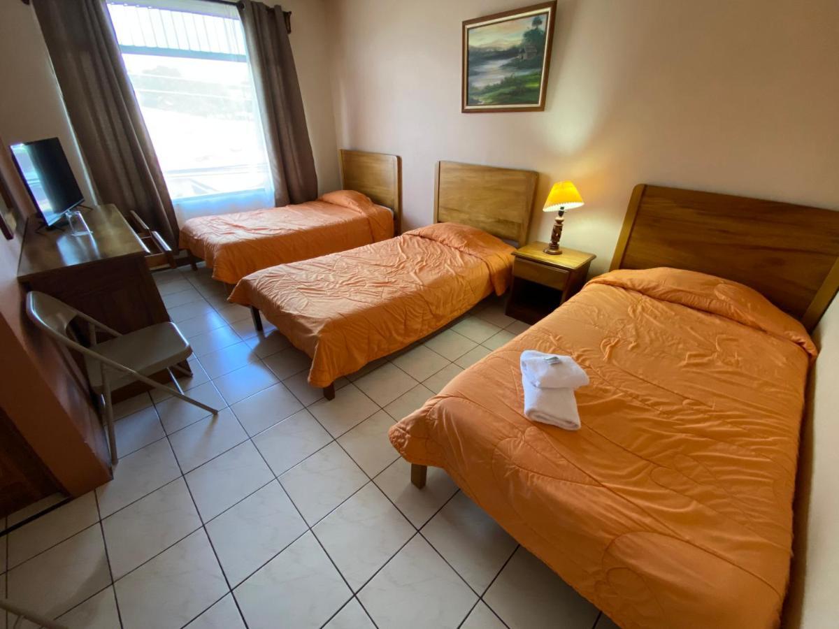 Hotel Guadalupe Tilarán Eksteriør billede